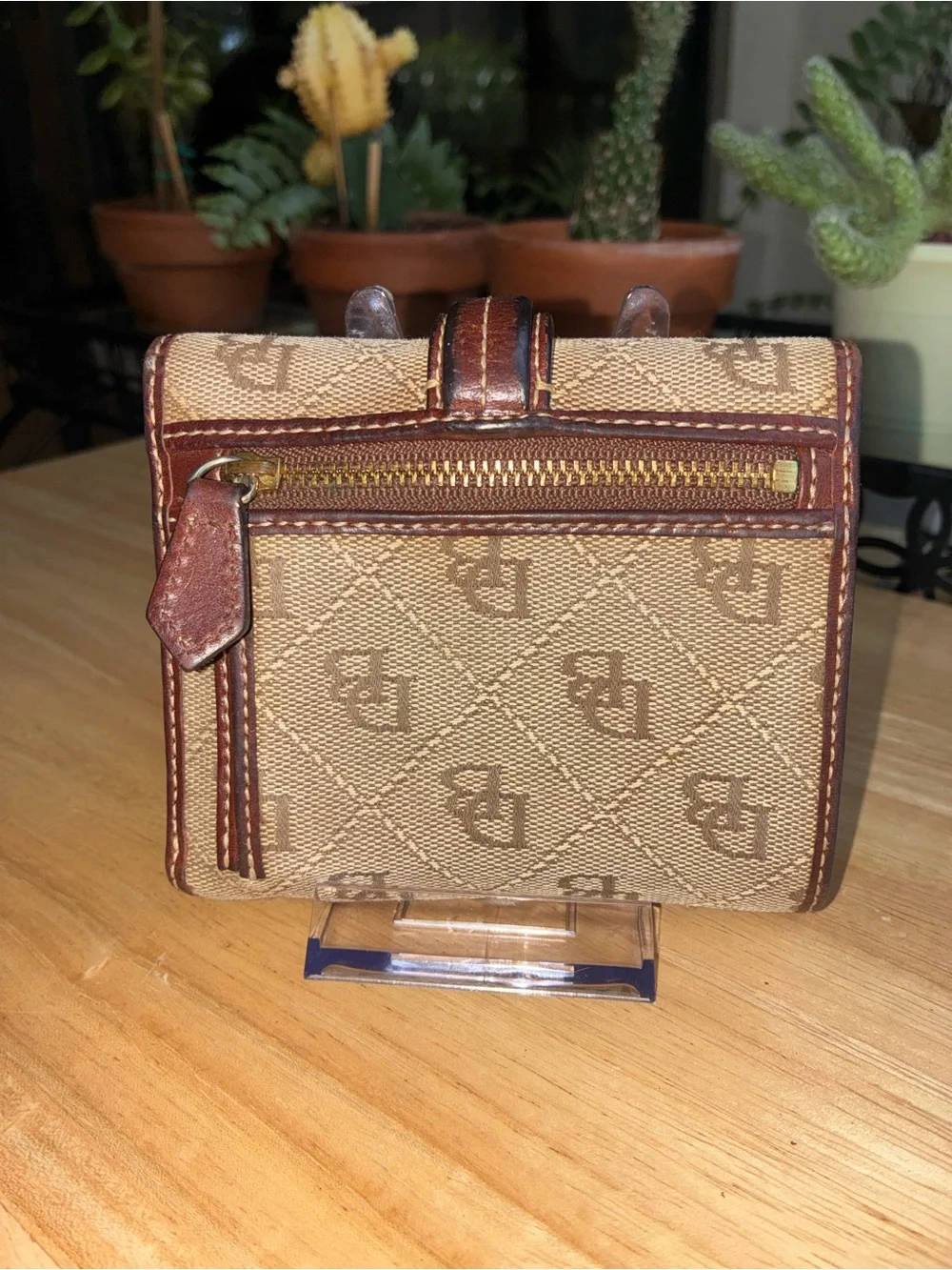 Vintage Dooney & Bourke Signature Monogram Trifold Wallet